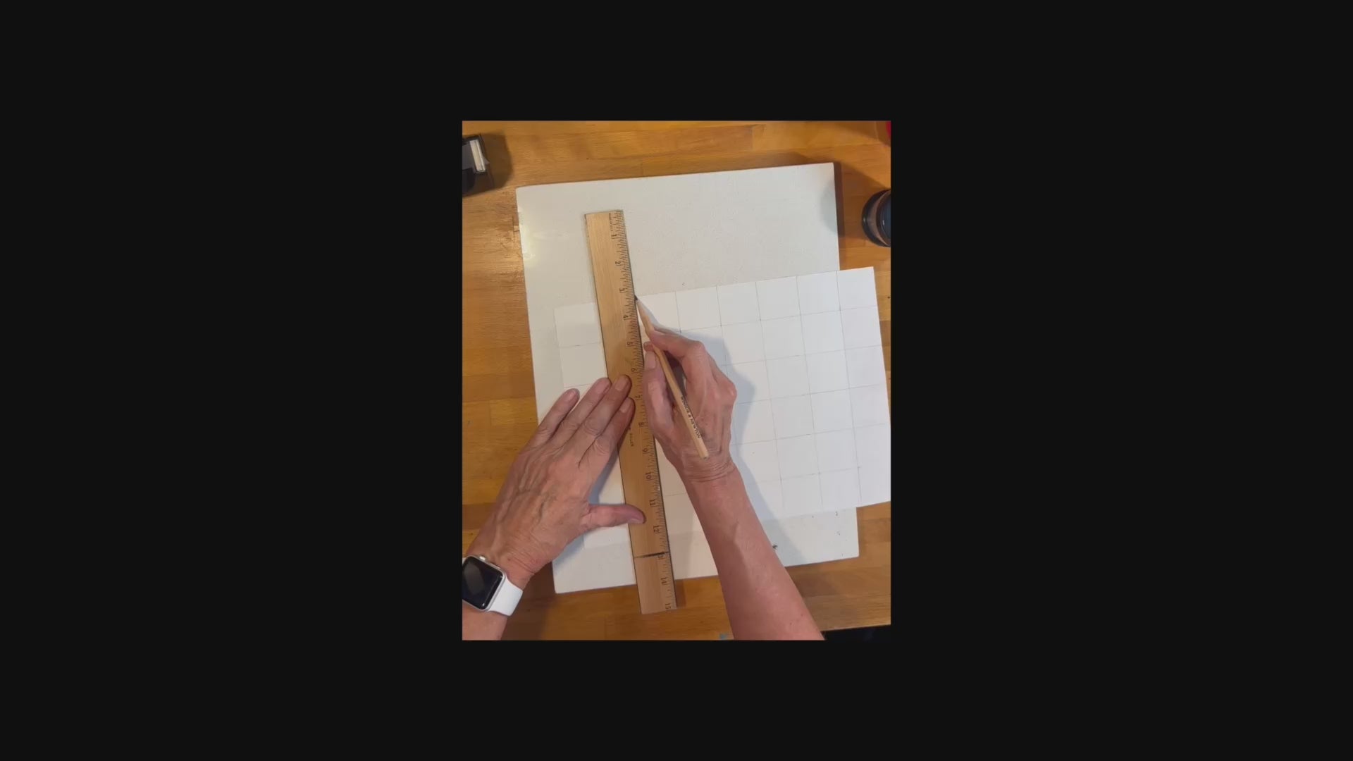 video of watercolor painting demonstration of marigold flower